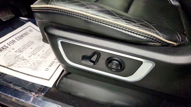 2019 Ram 1500 Laramie 4x2 Crew Cab 6'4'' Box w/ Level 2 & Black Appearance Pkg - 23007470 - 10