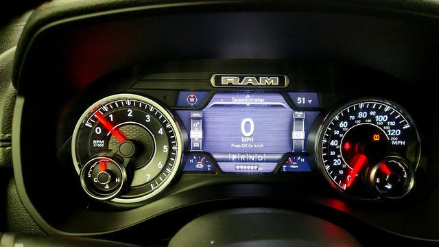 2019 Ram 1500 Laramie 4x2 Crew Cab 6'4'' Box w/ Level 2 & Black Appearance Pkg - 23007470 - 13