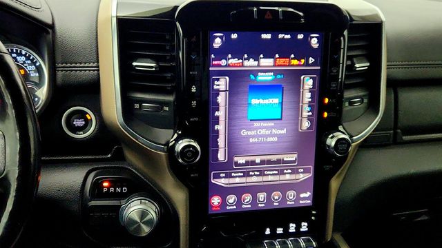 2019 Ram 1500 Laramie 4x2 Crew Cab 6'4'' Box w/ Level 2 & Black Appearance Pkg - 23007470 - 16