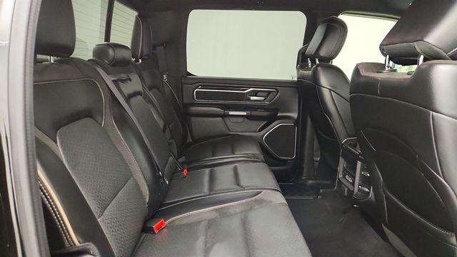 2019 Ram 1500 Laramie 4x2 Crew Cab 6'4'' Box w/ Level 2 & Black Appearance Pkg - 23007470 - 23