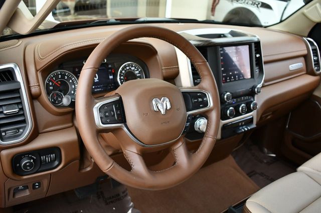 2019 Ram 1500 Laramie 4x2 Crew Cab W/Preferred Package 25H - 20994434 - 19
