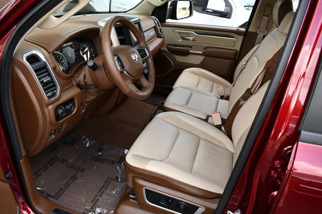 2019 Ram 1500 Laramie 4x2 Crew Cab W/Preferred Package 25H - 20994434 - 21