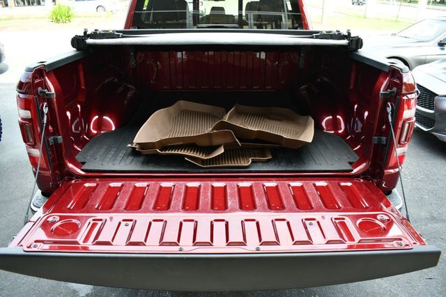 2019 Ram 1500 Laramie 4x2 Crew Cab W/Preferred Package 25H - 20994434 - 23