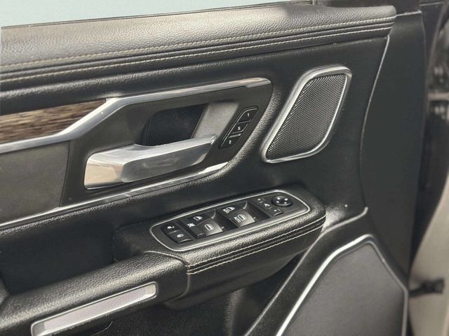 2019 Ram 1500 Laramie 4x4 Crew Cab 5'7" Box - 22976617 - 10