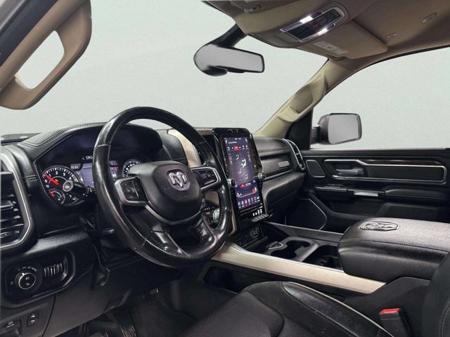 2019 Ram 1500 Laramie 4x4 Crew Cab 5'7" Box - 22976617 - 11