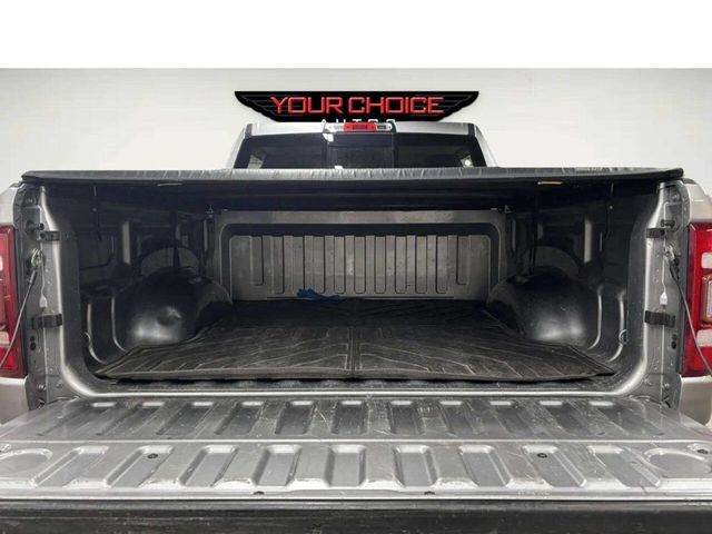 2019 Ram 1500 Laramie 4x4 Crew Cab 5'7" Box - 22976617 - 16