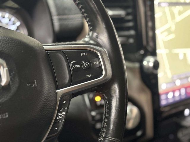 2019 Ram 1500 Laramie 4x4 Crew Cab 5'7" Box - 22976617 - 39