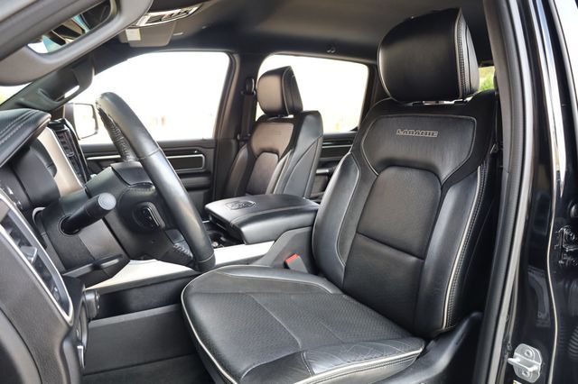 2019 Ram 1500 Laramie 4x4 Crew Cab 5'7" Box - 22950367 - 13