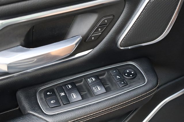 2019 Ram 1500 Laramie 4x4 Crew Cab 5'7" Box - 22950367 - 28