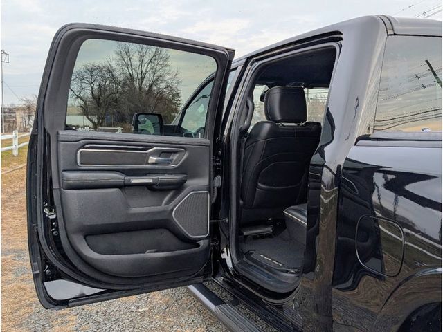 2019 Ram 1500 Laramie 4x4 Crew Cab 5'7" Box - 22959540 - 9