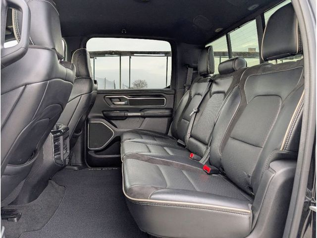 2019 Ram 1500 Laramie 4x4 Crew Cab 5'7" Box - 22959540 - 13