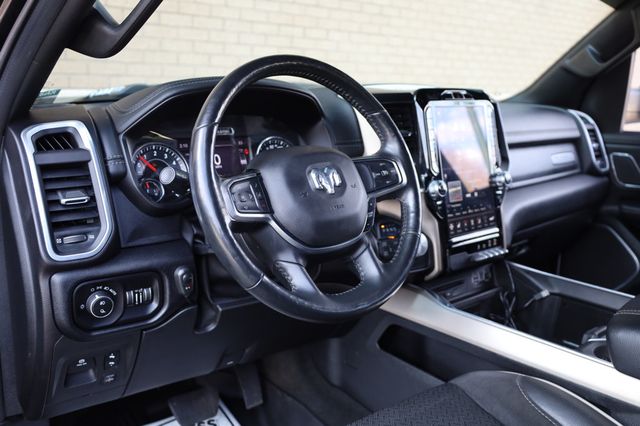 2019 Ram 1500 Laramie 4x4 Crew Cab 5'7" Box LOADED! - 22950367 - 12