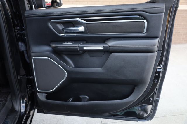 2019 Ram 1500 Laramie 4x4 Crew Cab 5'7" Box LOADED! - 22950367 - 17