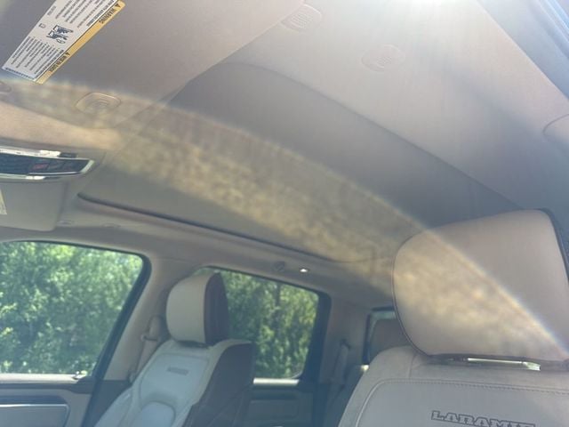 2019 Ram 1500 Laramie 4x4 Crew Cab 6'4" Box - 23022760 - 15