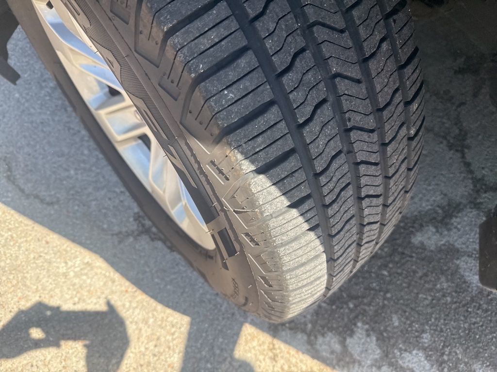 2019 Ram 1500 Laramie 4x4 Crew Cab 6'4" Box - 23022760 - 2
