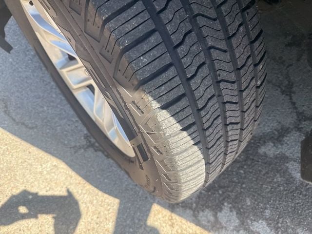 2019 Ram 1500 Laramie 4x4 Crew Cab 6'4" Box - 23022760 - 2