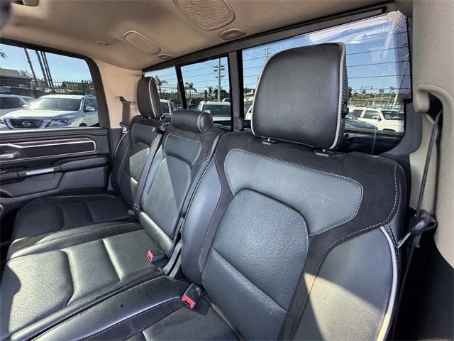 2019 Ram 1500 Laramie 4x4 Crew Cab 6'4" Box - 22732735 - 19