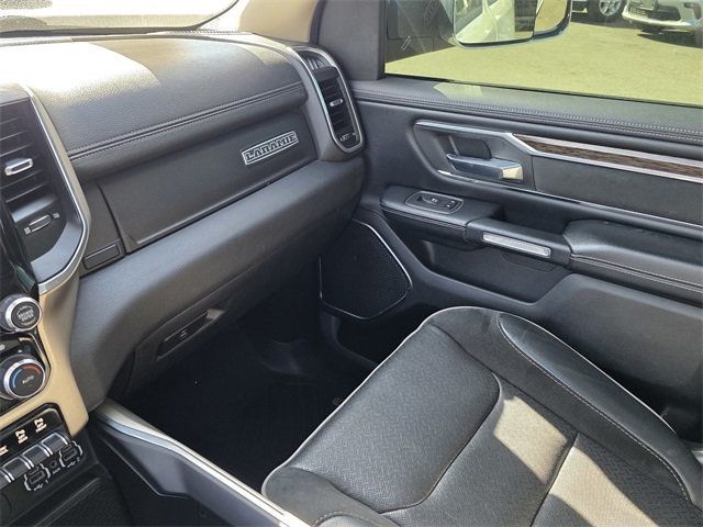 2019 Ram 1500 Laramie 4x4 Crew Cab 6'4" Box - 22732735 - 42