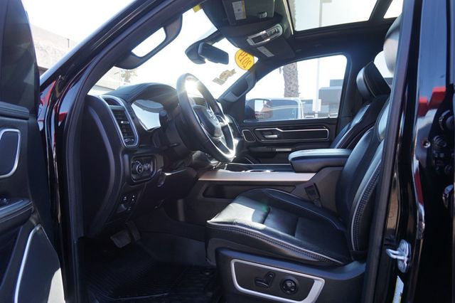 2019 Ram 1500 LARAMIE, 4X4, PREMIUM WHEELS, RUNNING BOARDS, TOWING PKG - 23041759 - 15