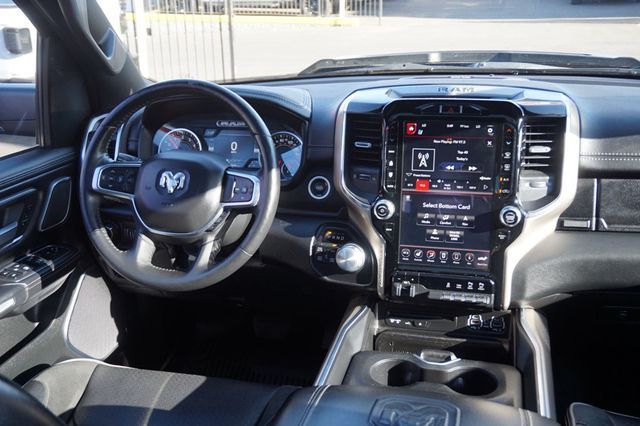 2019 Ram 1500 LARAMIE, 4X4, PREMIUM WHEELS, RUNNING BOARDS, TOWING PKG - 23041759 - 43