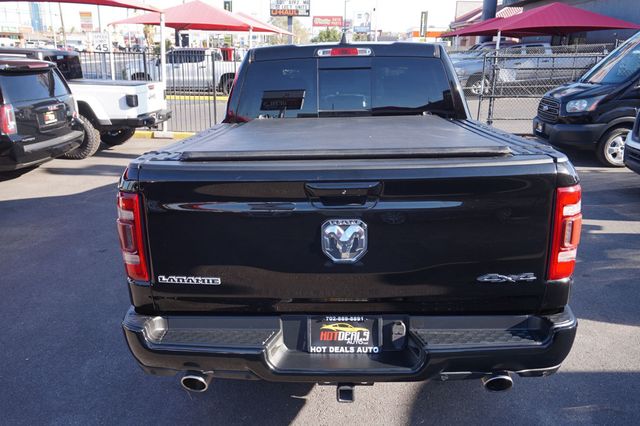 2019 Ram 1500 LARAMIE, 4X4, PREMIUM WHEELS, RUNNING BOARDS, TOWING PKG - 23041759 - 8