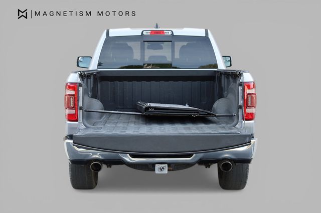 2019 Ram 1500 Laramie 4x4 Quad Cab 6'4" Box - 23002223 - 9