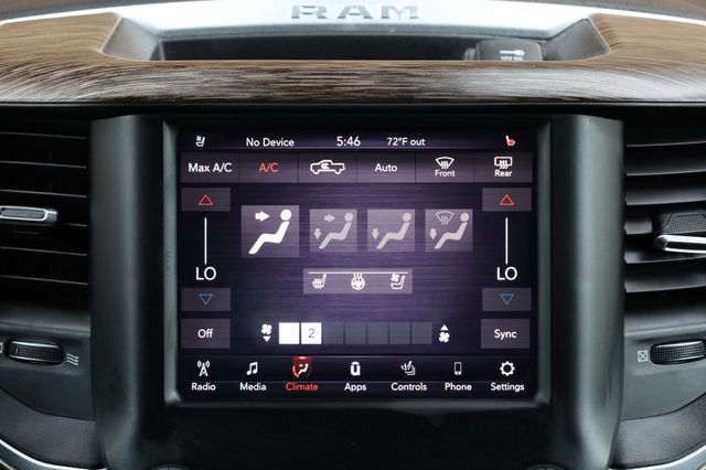 2019 Ram 1500 Laramie 4x4 Quad Cab 6'4" Box - 23002223 - 41