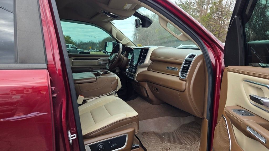 2019 Ram 1500 Laramie Lifted - 22962795 - 19