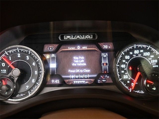 2019 Ram 1500 Laramie Longhorn 4x2 Crew Cab 5'7" Box - 22924866 - 21