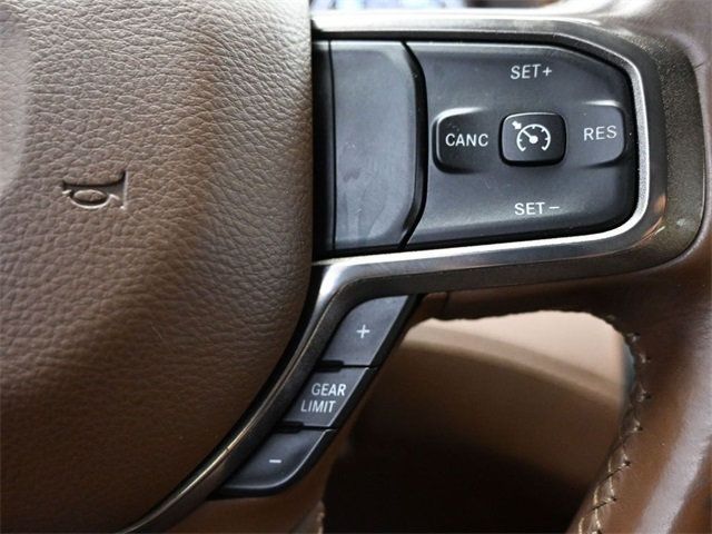 2019 Ram 1500 Laramie Longhorn 4x2 Crew Cab 5'7" Box - 22924866 - 22