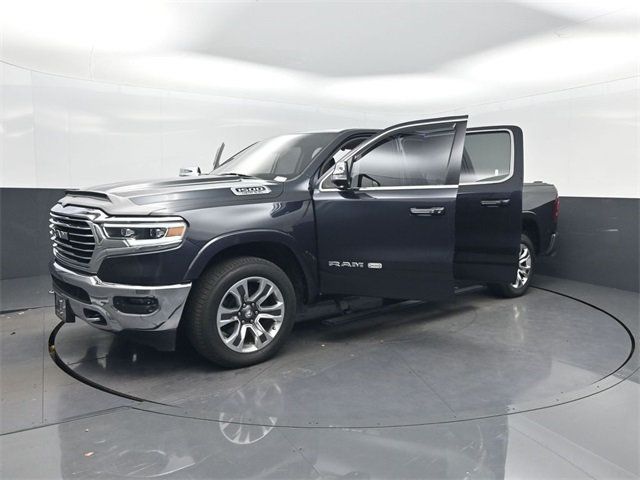 2019 Ram 1500 Laramie Longhorn 4x2 Crew Cab 5'7" Box - 22924866 - 34