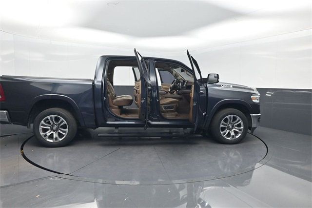 2019 Ram 1500 Laramie Longhorn 4x2 Crew Cab 5'7" Box - 22924866 - 35