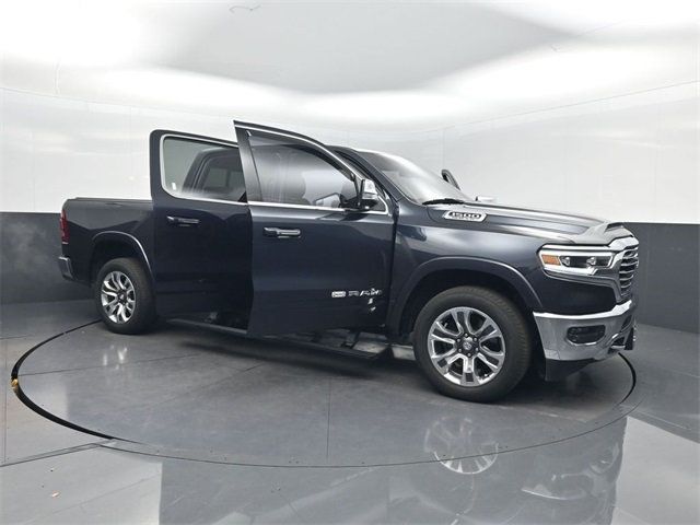 2019 Ram 1500 Laramie Longhorn 4x2 Crew Cab 5'7" Box - 22924866 - 36