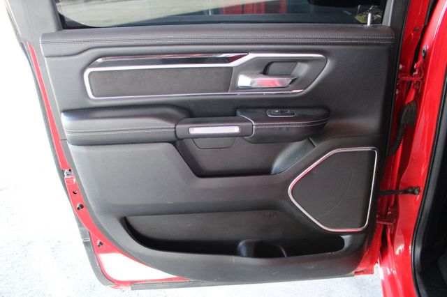 2019 Ram 1500 LARAMIE SPORT - 23053725 - 17