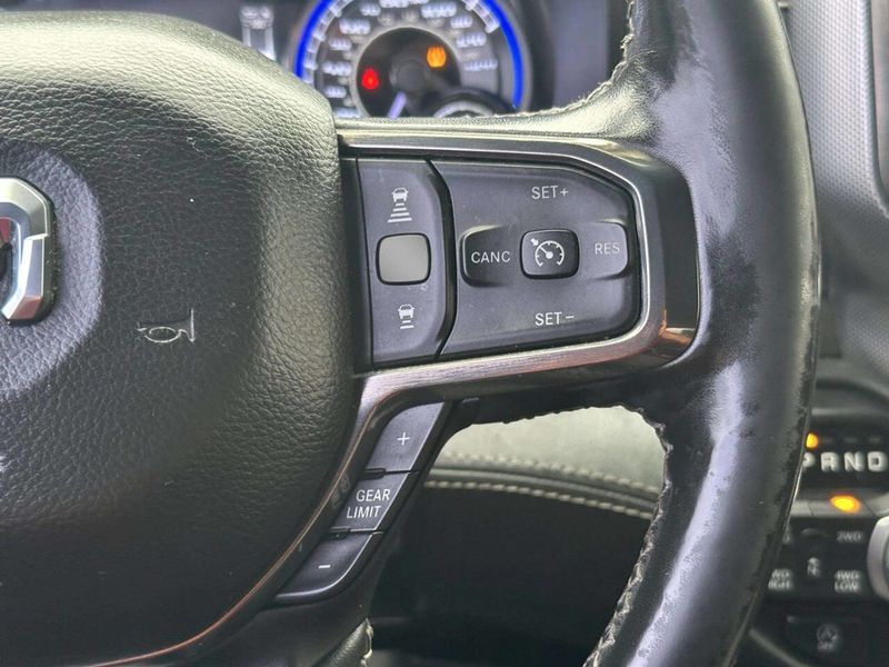 2019 Ram 1500 Limited 4x4 Crew Cab 5'7" Box - 23014123 - 26