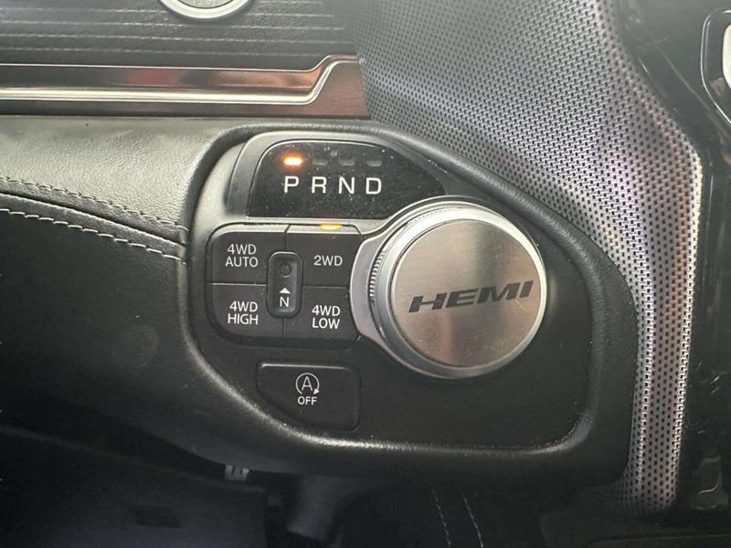 2019 Ram 1500 Limited 4x4 Crew Cab 5'7" Box - 23014123 - 29