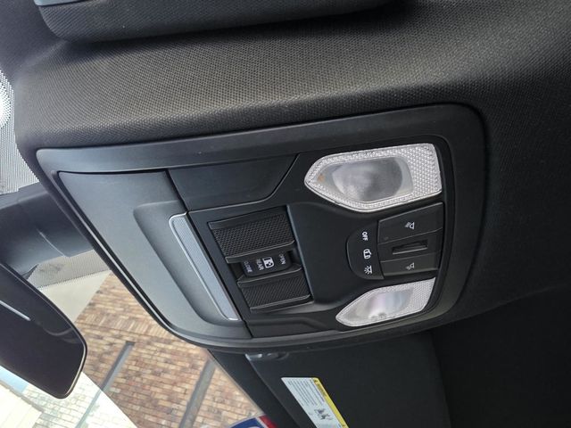 2019 Ram 1500 Rebel 4x2 Crew Cab 5'7" Box - 23055513 - 24