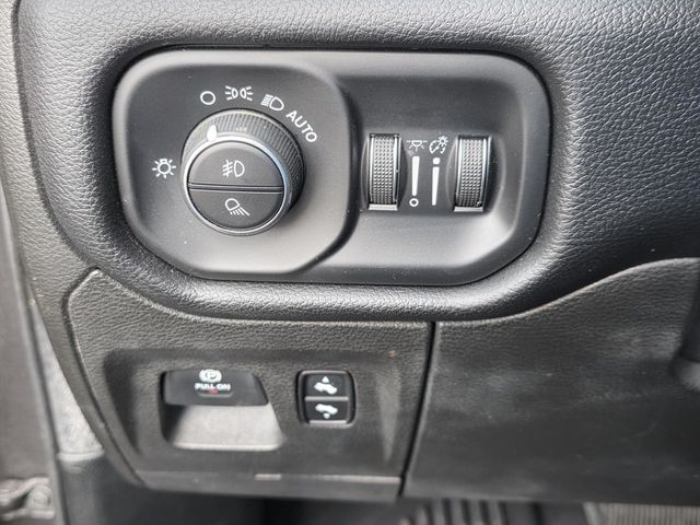 2019 Ram 1500 Rebel 4x4 Crew Cab 5'7" Box - 22999979 - 22