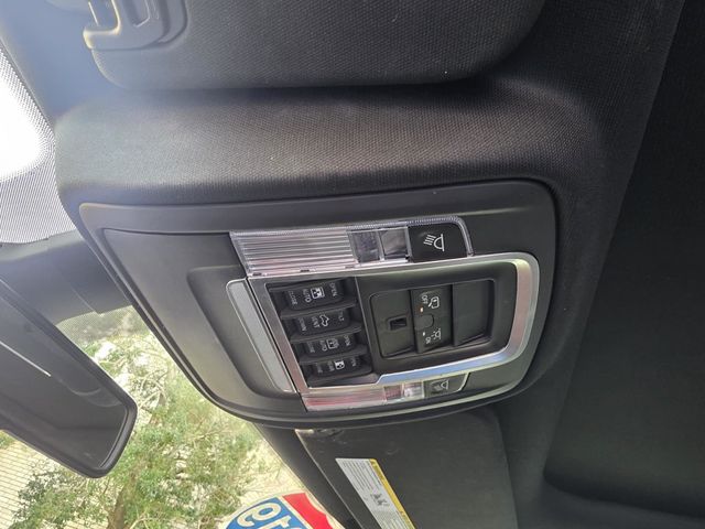2019 Ram 1500 Rebel 4x4 Crew Cab 5'7" Box - 22999979 - 26