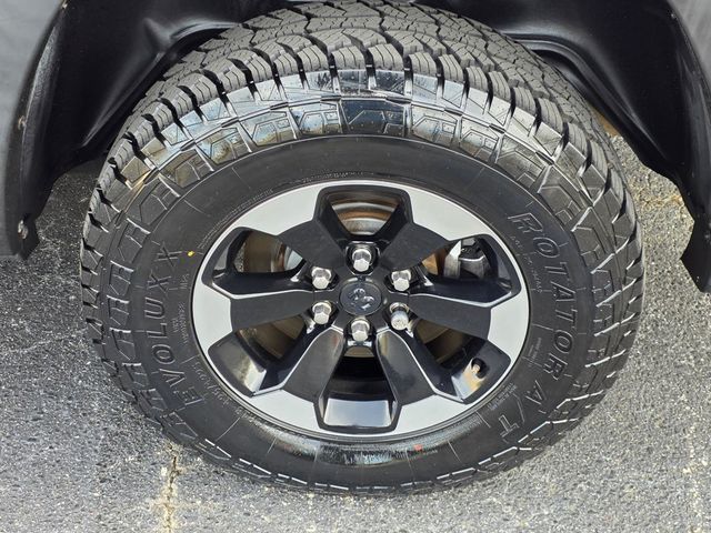 2019 Ram 1500 Rebel 4x4 Crew Cab 5'7" Box - 22999979 - 35