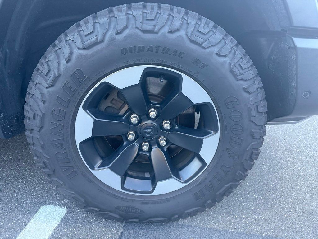 2019 Ram 1500 Rebel 4x4 Crew Cab 5'7" Box - 22933986 - 11