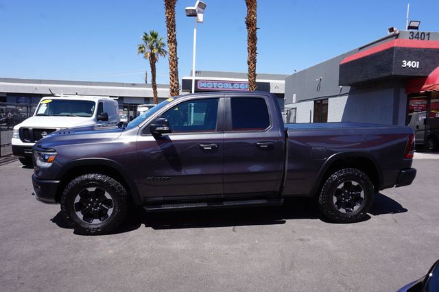 2019 Ram 1500 REBEL, 4X4, PREMIUM WHEELS, ALL TERRAIN TIRES, RED LEATHER SEATS - 23025069 - 2