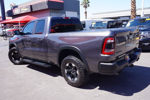2019 Ram 1500 REBEL, 4X4, PREMIUM WHEELS, ALL TERRAIN TIRES, RED LEATHER SEATS - 23025069 - 3