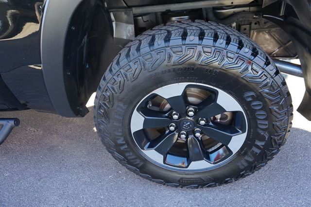 2019 Ram 1500 REBEL, 4X4, PREMIUM WHEELS, ALL TERRAIN TIRES, RUNNING BOARDS - 23050237 - 12