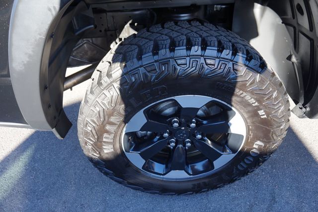 2019 Ram 1500 REBEL, 4X4, PREMIUM WHEELS, ALL TERRAIN TIRES, RUNNING BOARDS - 23050237 - 13