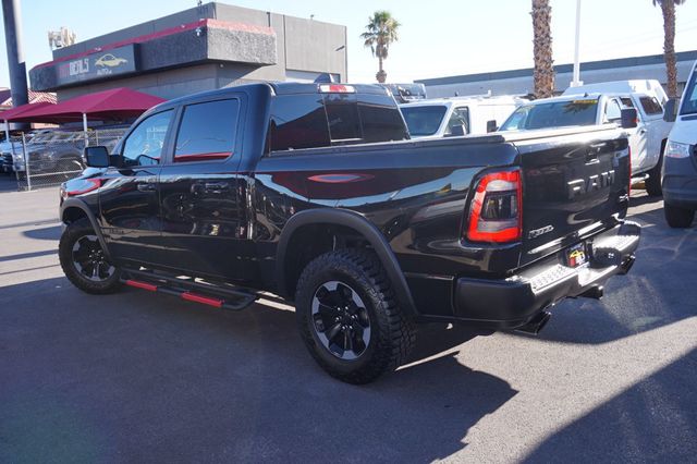 2019 Ram 1500 REBEL, 4X4, PREMIUM WHEELS, ALL TERRAIN TIRES, RUNNING BOARDS - 23050237 - 3