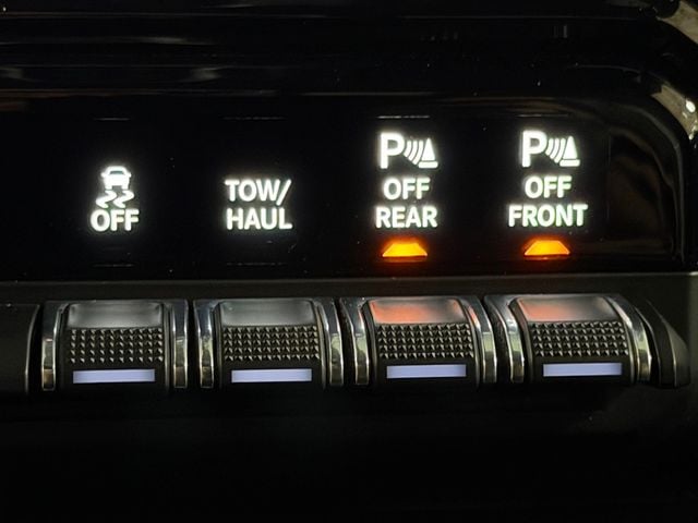 2019 Ram 1500 Rebel 4x4 Quad Cab 6'4" Box - 22967467 - 33