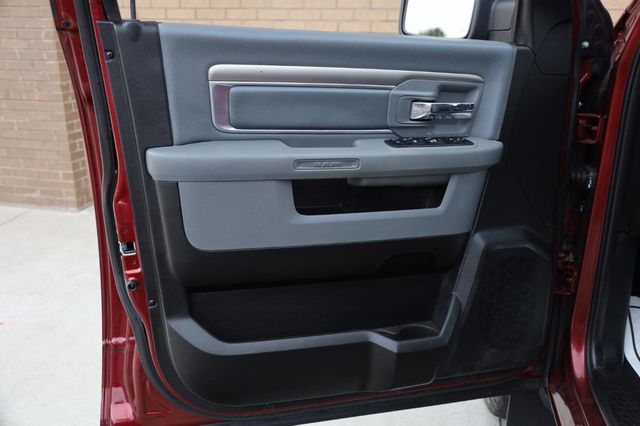 2019 Ram 1500 Classic Big Horn - 23022806 - 11