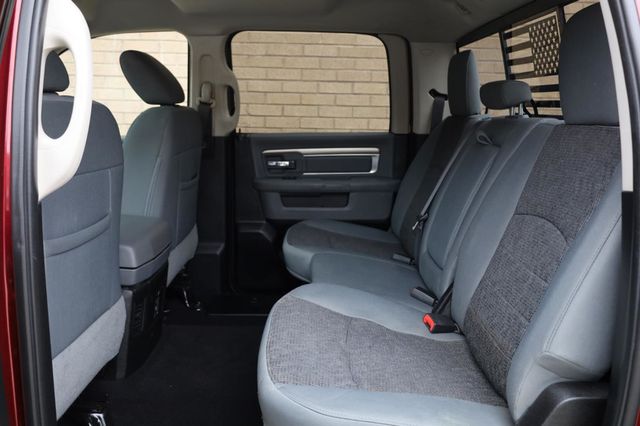 2019 Ram 1500 Classic Big Horn - 23022806 - 18