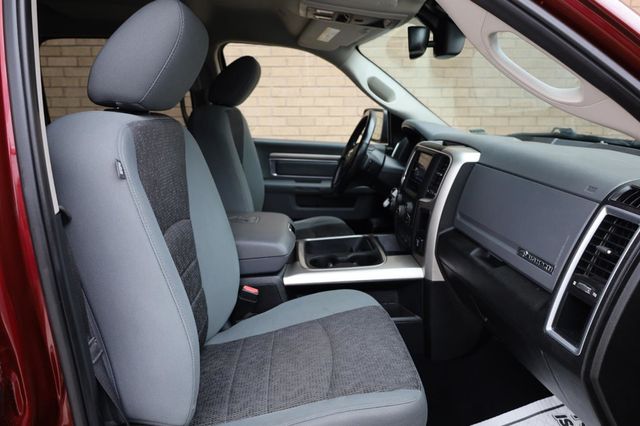 2019 Ram 1500 Classic Big Horn - 23022806 - 25